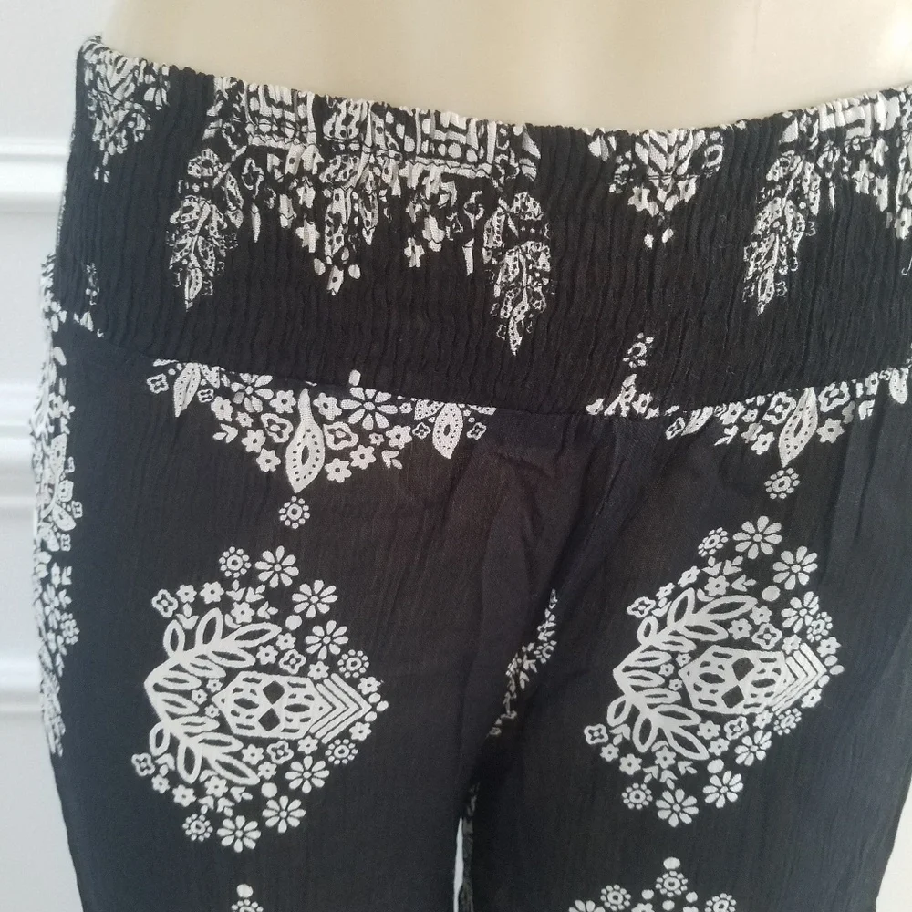 Pull-on wide leg pants - Picture 3 of 5